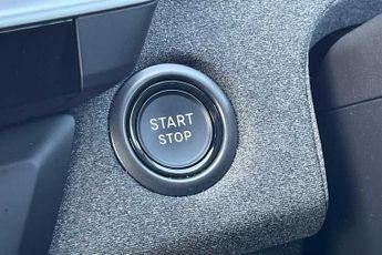 Vauxhall Grandland 1.2 Ultimate SUV 5dr Petrol Hybrid e-DCT Euro 6 (s/s) (145 ps)
