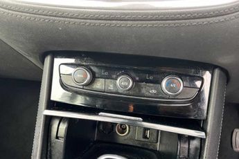 Vauxhall Grandland X 1.2i Turbo (130 PS) SRi Nav 5 Door Petrol SUV Automatic 