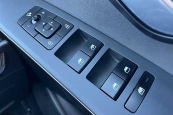 KIA NIRO 64.8kWh 3 SUV 5dr Electric Auto (201 bhp)
