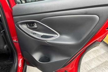 Toyota Yaris Cross 1.5 VVT-h Excel SUV 5dr Petrol Hybrid E-CVT Euro 6 (s/s) (116 ps