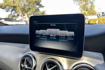 MERCEDES-BENZ GLA 2.1 GLA220d AMG Line (Premium Plus) SUV 5dr Diesel 7G-DCT 4MATIC