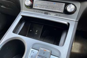 HYUNDAI KONA 64kWh Ultimate SUV 5dr Electric Auto (10.5kW Charger) (204 ps)
