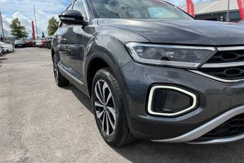 VOLKSWAGEN T-ROC 1.5 TSI Style SUV 5dr Petrol DSG Euro 6 (s/s) (150 ps)