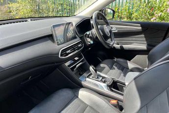 MG MG HS 1.5 T-GDi (162 PS) Exclusive 5 Door Petrol SUV Automatic *** 1 O