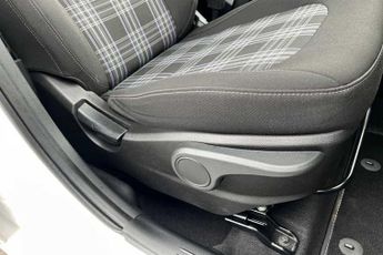 HYUNDAI I10 1.2 Premium Hatchback 5dr Petrol Auto Euro 6 (s/s) (79 ps)