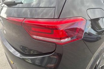 VOLKSWAGEN ID.3 Pro 58kWh Hatchback 5dr Electric Auto (204 ps)