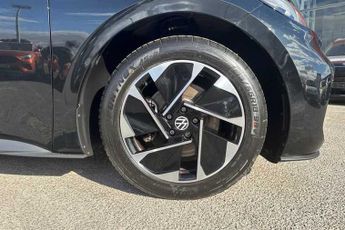 VOLKSWAGEN ID.3 Pro 58kWh Hatchback 5dr Electric Auto (204 ps)