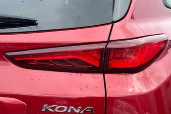 HYUNDAI KONA 1.6 h-GDi Premium SE SUV 5dr Petrol Hybrid DCT Euro 6 (s/s) (141