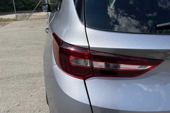 Vauxhall Grandland X 1.2i Turbo (130 PS) SRi Nav 5 Door Petrol SUV Automatic 