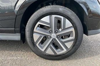 Hyundai KONA 64kWh Premium SUV 5dr Electric Auto (10.5kW Charger) (204 ps)