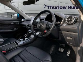 MG MG HS 1.5 T-GDI Trophy SUV 5dr Petrol DCT Euro 6 (s/s) (162 ps)
