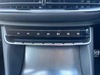 MG MG HS 1.5 T-GDI Trophy SUV 5dr Petrol DCT Euro 6 (s/s) (162 ps)