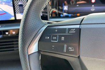 Vauxhall Grandland Electric 73kWh GS SUV 5dr Electric Auto (213 ps)