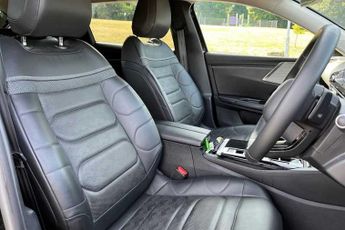 CITROEN C5 X 1.2 PureTech MAX Hatchback 5dr Petrol EAT8 Euro 6 (s/s) (130 ps)