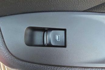 MG MG ZS 1.0 T-GDI Exclusive SUV 5dr Petrol Auto Euro 6 (111 ps)
