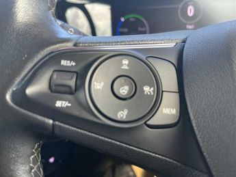 Vauxhall Mokka Electric Ultimate 50kWh Automatic (136ps)