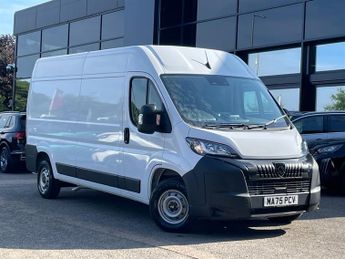 Peugeot Boxer 2.2 BlueHDi 335 Professional Panel Van 5dr Diesel Manual L3 H2 E