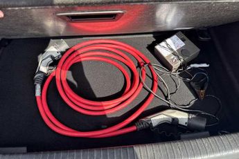 VAUXHALL MOKKA Electric 50kWh Ultimate SUV 5dr Electric Auto (136 ps)
