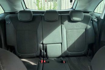 VAUXHALL CROSSLAND 1.2 Turbo Ultimate SUV 5dr Petrol Auto Euro 6 (s/s) (130 ps)