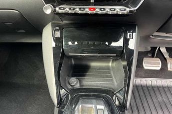 Peugeot E-2008 50kWh Allure Premium + SUV 5dr Electric Auto (7kW Charger) (136 