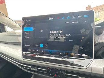 Volkswagen Golf Match 1.5 eTSI Hybrid Automatic Start/Stop (150ps)