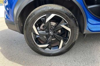 NISSAN JUKE 1.6 N-Connecta SUV 5dr Petrol Hybrid Auto Euro 6 (143 ps)