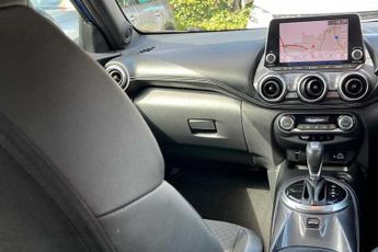 NISSAN JUKE 1.6 N-Connecta SUV 5dr Petrol Hybrid Auto Euro 6 (143 ps)
