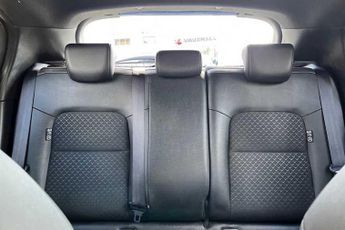 NISSAN JUKE 1.6 N-Connecta SUV 5dr Petrol Hybrid Auto Euro 6 (143 ps)