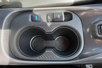 NISSAN JUKE 1.6 N-Connecta SUV 5dr Petrol Hybrid Auto Euro 6 (143 ps)