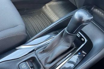 TOYOTA COROLLA 2.0 VVT-h GPF Icon Tech Touring Sports 5dr Petrol Hybrid CVT Eur
