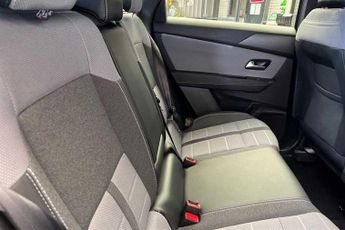 VAUXHALL GRANDLAND 1.2 GS SUV 5dr Petrol Hybrid e-DCT Euro 6 (s/s) (136 ps)