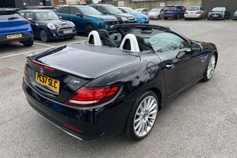 MERCEDES-BENZ SLC 2.1 SLC250d AMG Line Convertible 2dr Diesel G-Tronic Euro 6 (s/s