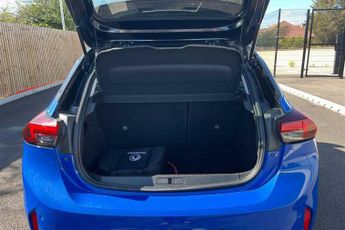 Vauxhall Corsa Electric 50kWh Elite Premium Hatchback 5dr Electric Auto (136 ps)