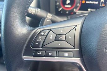 NISSAN JUKE 1.0 DIG-T N-Connecta SUV 5dr Petrol DCT Auto Euro 6 (s/s) (114 p
