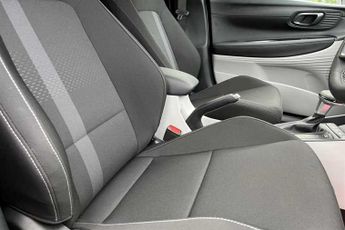 HYUNDAI i20 1.0 T-GDi Tech Line Hatchback 5dr Petrol DCT Euro 6 (s/s) (90 ps
