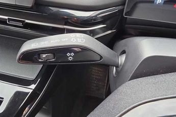 MG MG4 64kWh SE Long Range Hatchback 5dr Electric Auto (203 ps)