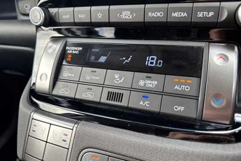 HYUNDAI INSTER Long Range 49kWh 02 SUV 5dr Electric Auto (115 ps)