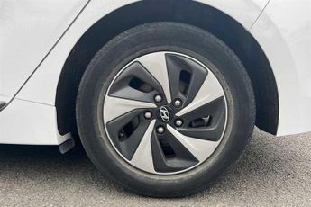 HYUNDAI IONIQ 1.6 h-GDi GPF Premium SE Hatchback 5dr Petrol Hybrid DCT Euro 6 