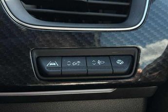 RENAULT ARKANA 1.6 E-TECH E-Tech engineered SUV 5dr Petrol Hybrid Auto 2WD Euro