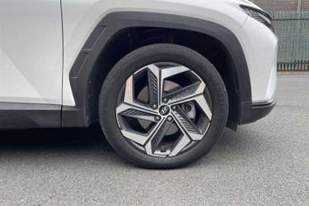 HYUNDAI TUCSON 1.6 T-GDi 13.8kWh Ultimate SUV 5dr Petrol Plug-in Hybrid Auto 4W