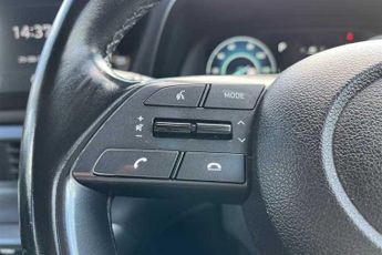 HYUNDAI BAYON 1.0 T-GDi MHEV SE Connect SUV 5dr Petrol Hybrid DCT Euro 6 (s/s)