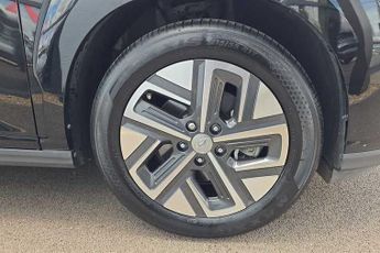 Hyundai KONA 64kWh Ultimate SUV 5dr Electric Auto (10.5kW Charger) (204 ps)
