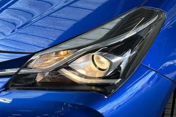 TOYOTA YARIS 1.5 VVT-h Icon Tech Hatchback 5dr Petrol Hybrid E-CVT Euro 6 (s/