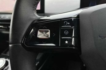 MG MG4 EV 51kWh SE Hatchback 5dr Electric Auto (170 ps)