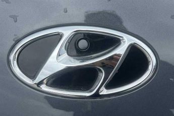 HYUNDAI KONA 39kWh Premium SUV 5dr Electric Auto (10.5kW Charger) (136 ps)