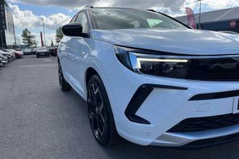 VAUXHALL GRANDLAND 1.2 Turbo Ultimate SUV 5dr Petrol Auto Euro 6 (s/s) (130 ps)
