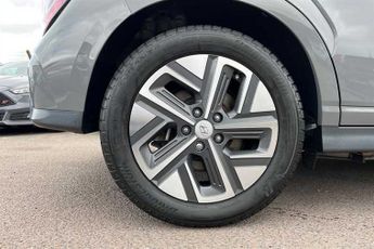 HYUNDAI KONA 39kWh Premium SUV 5dr Electric Auto (10.5kW Charger) (136 ps)