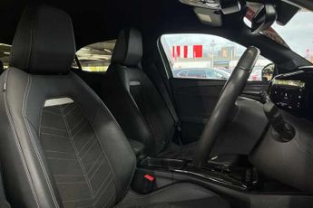 VAUXHALL MOKKA Electric 50kWh Ultimate SUV 5dr Electric Auto (136 ps)