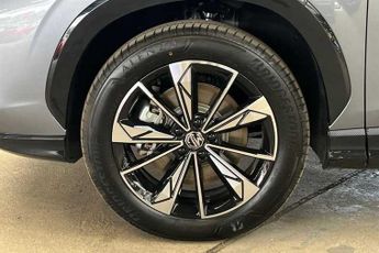 MG HS 1.5 Hybrid+ SE SUV 5dr Petrol Hybrid Auto Euro 6 (s/s) (224 ps)