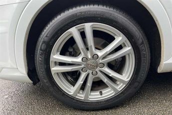 AUDI Q3 1.4 TFSI CoD S line Edition SUV 5dr Petrol S Tronic Euro 6 (s/s)